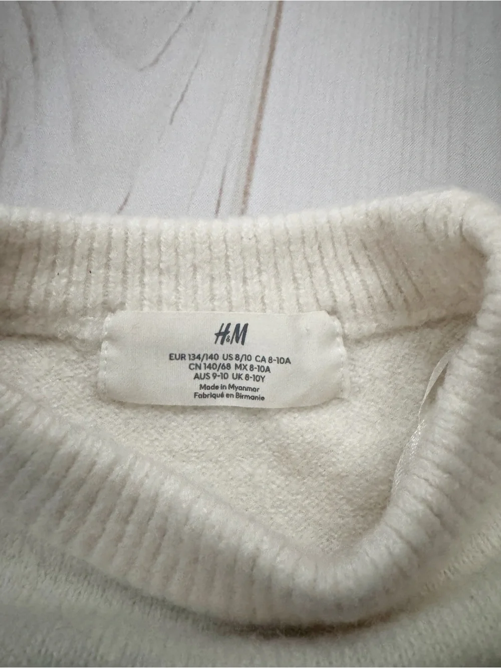 H&M Girls Cropped Sweater